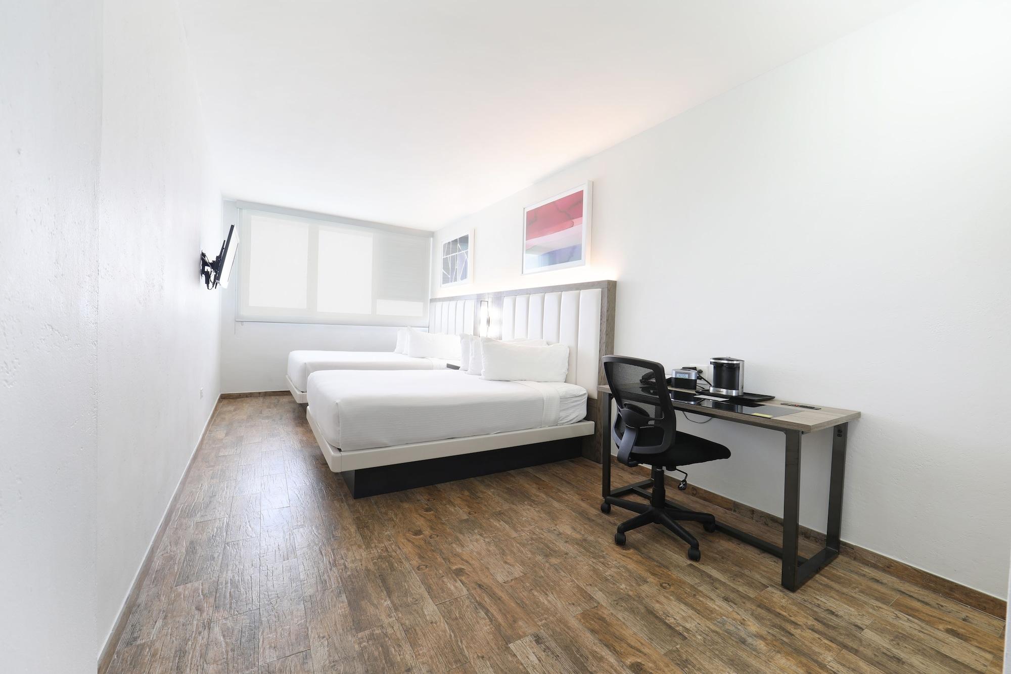 San Juan Airport Hotel Bagian luar foto